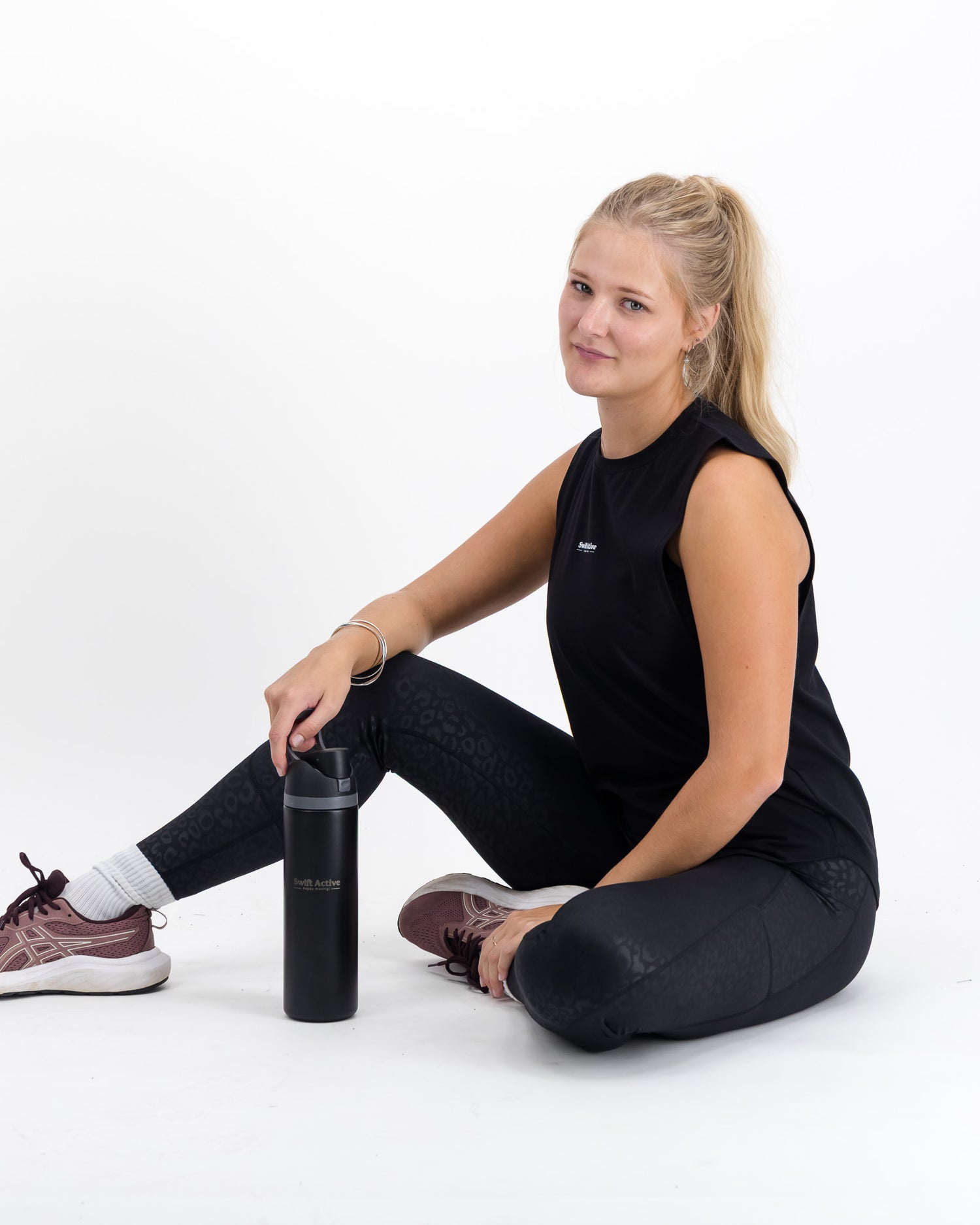 Swifty Water bottle - Black